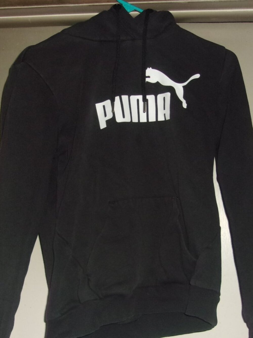 PUMA Men's Medium Black Hooded Sweatshirt